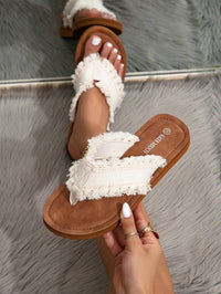 Beige_2